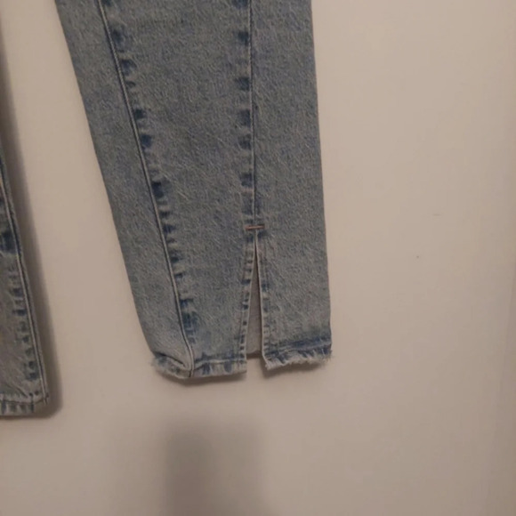 New Good American Good Boy split hem jeans size 4/27 - Picture 8 of 9